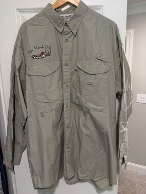 Columbia Men’s Lightweight Button-Up Shirt — Sage/Olive